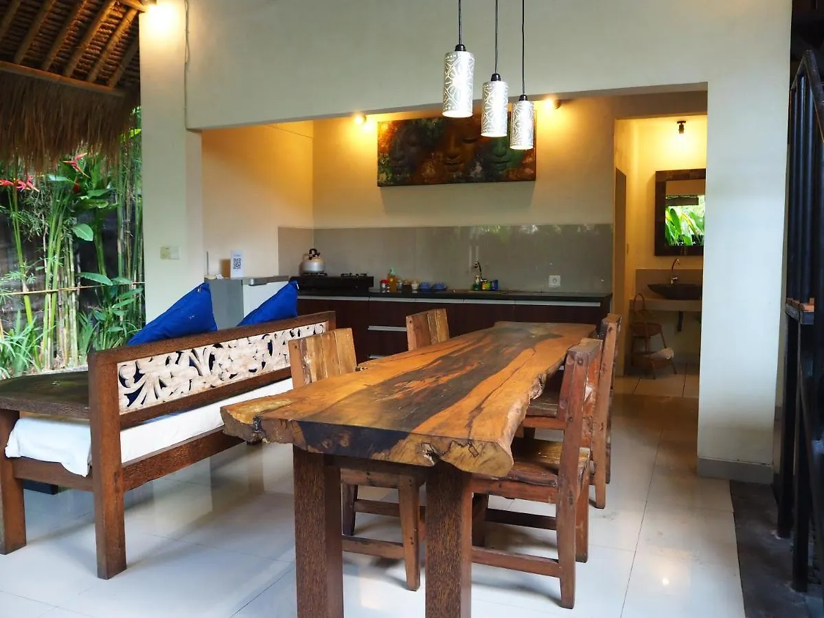 De'Dalam Two Storey Ubud Lodge